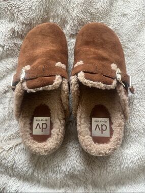 DV by Dolce Vita Chestnut Brown Suede Shearling Mules